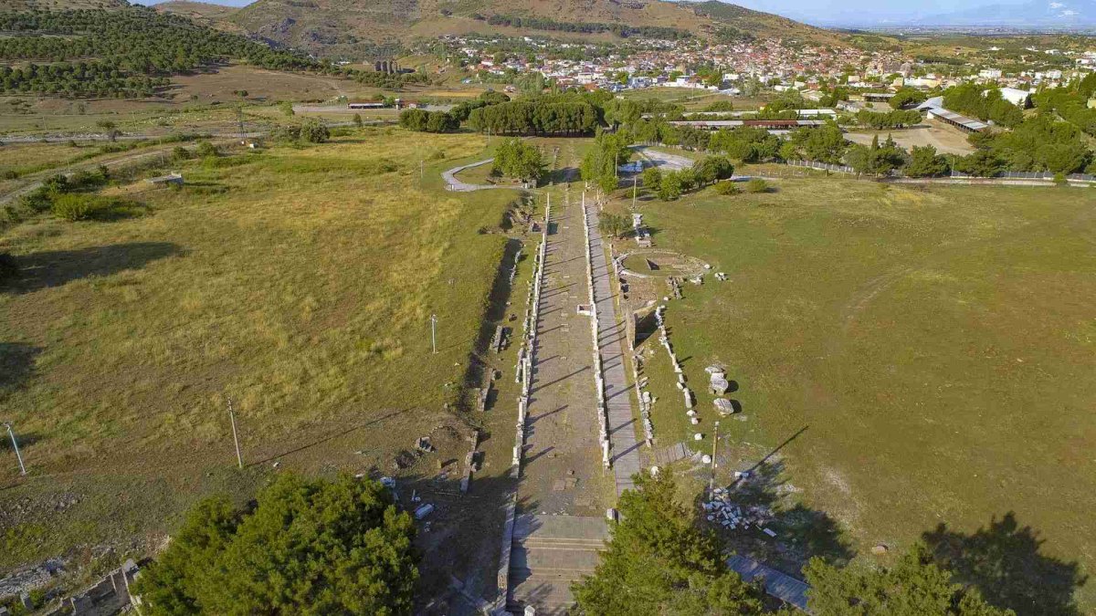 İzmir Bergama The Archaeological Site of Asklepion photo 6