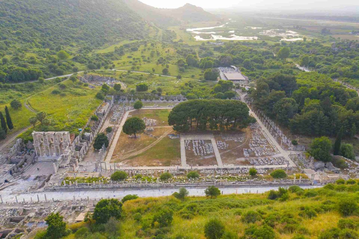 İzmir Ephesus photo 3