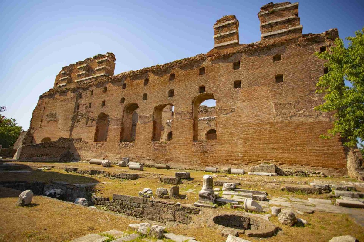 İzmir Bergama  Red Basilica photo 6