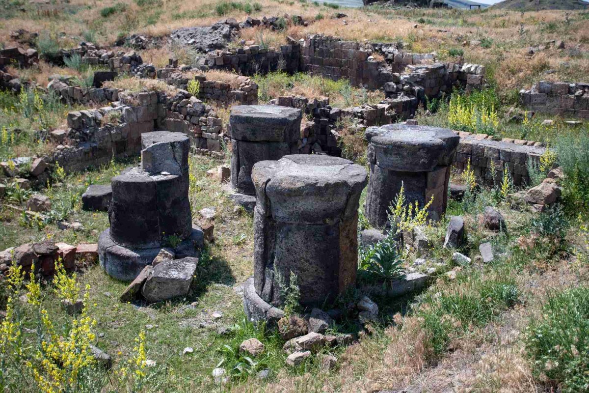 Kars Archaeological Site of Ani photo 7
