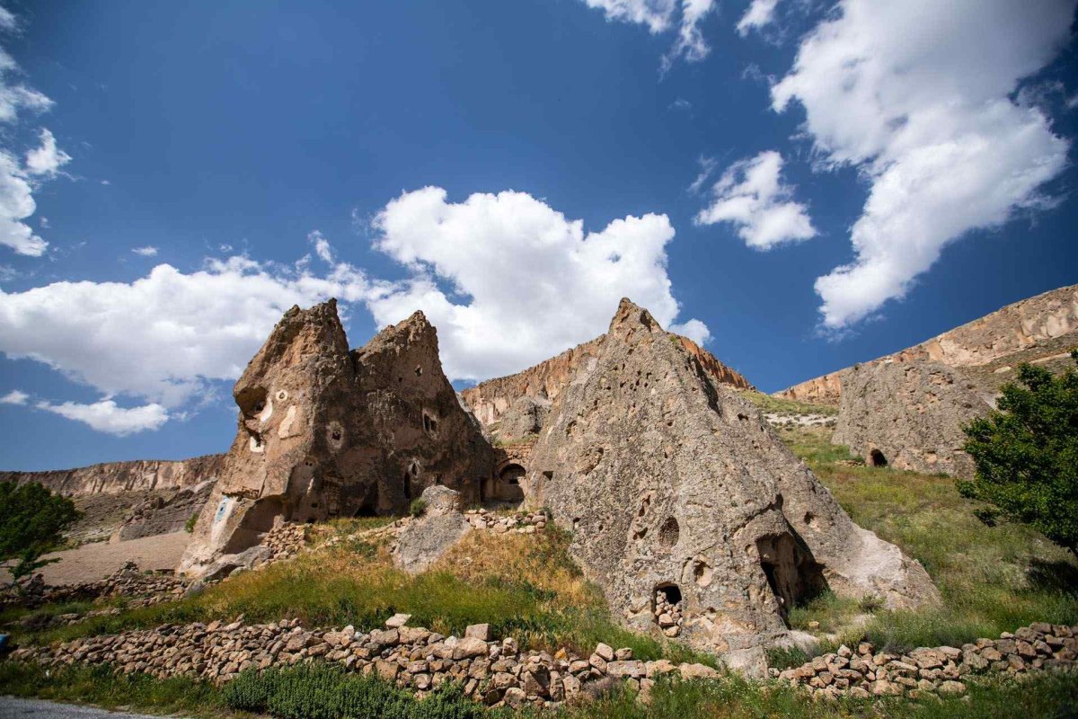 Kayseri Yeşilhisar Soğanlı Archaeological Site photo 2