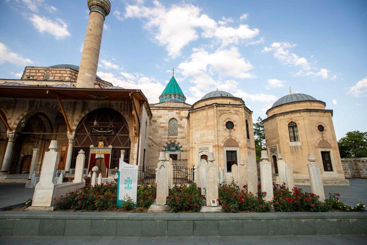Konya Mevlana Museum photo 8