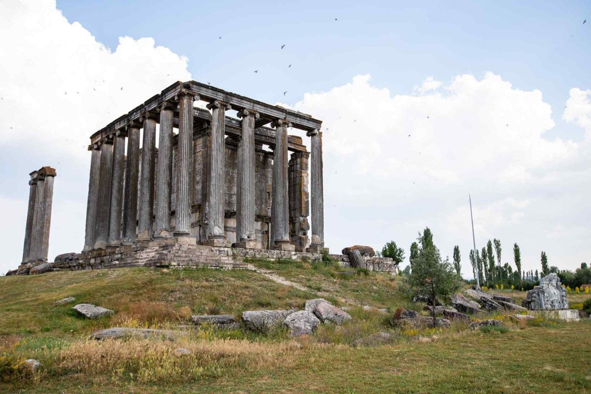 Kütahya Aizanoi Archaeological Site photo 4