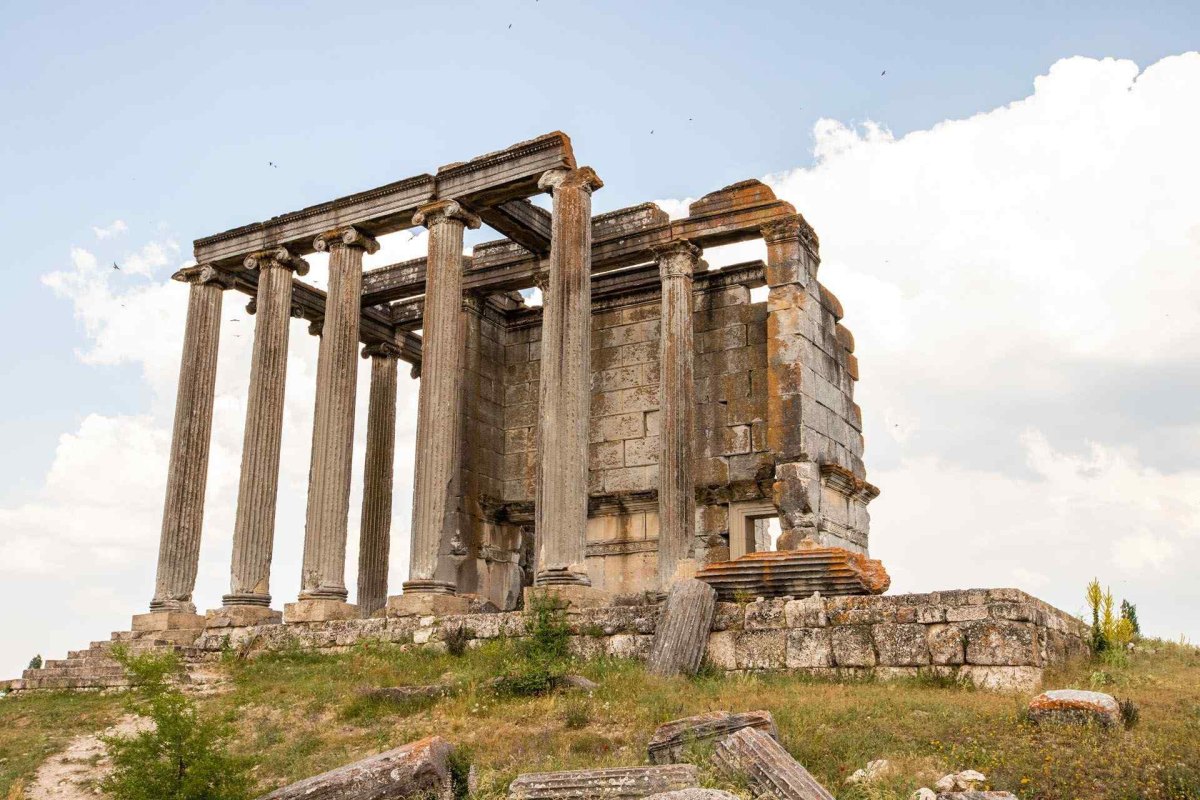 Kütahya Aizanoi Archaeological Site photo 5