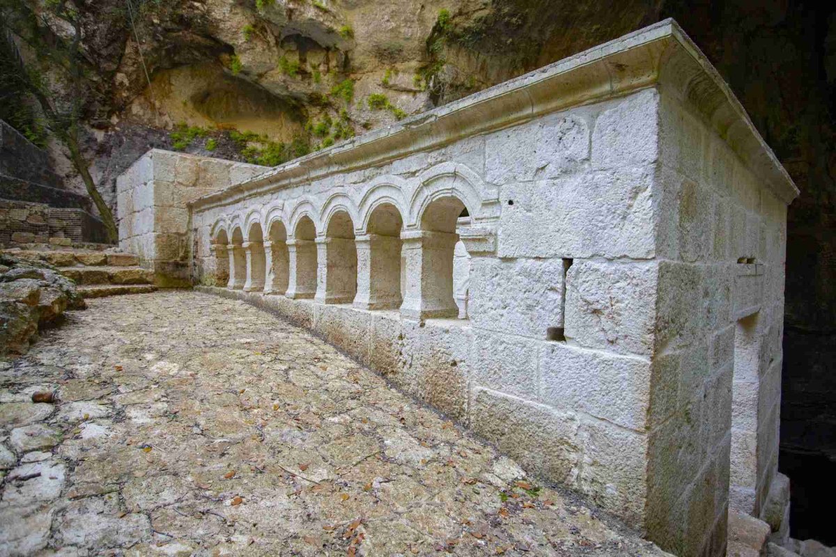 Mersin Cennet Cehennem  (Heaven and Hell) Caves photo 2