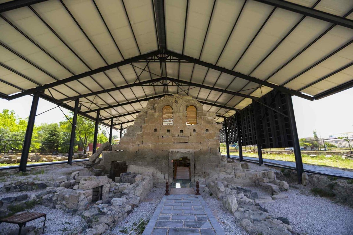 Niğde Andaval Archaeological Site photo 3