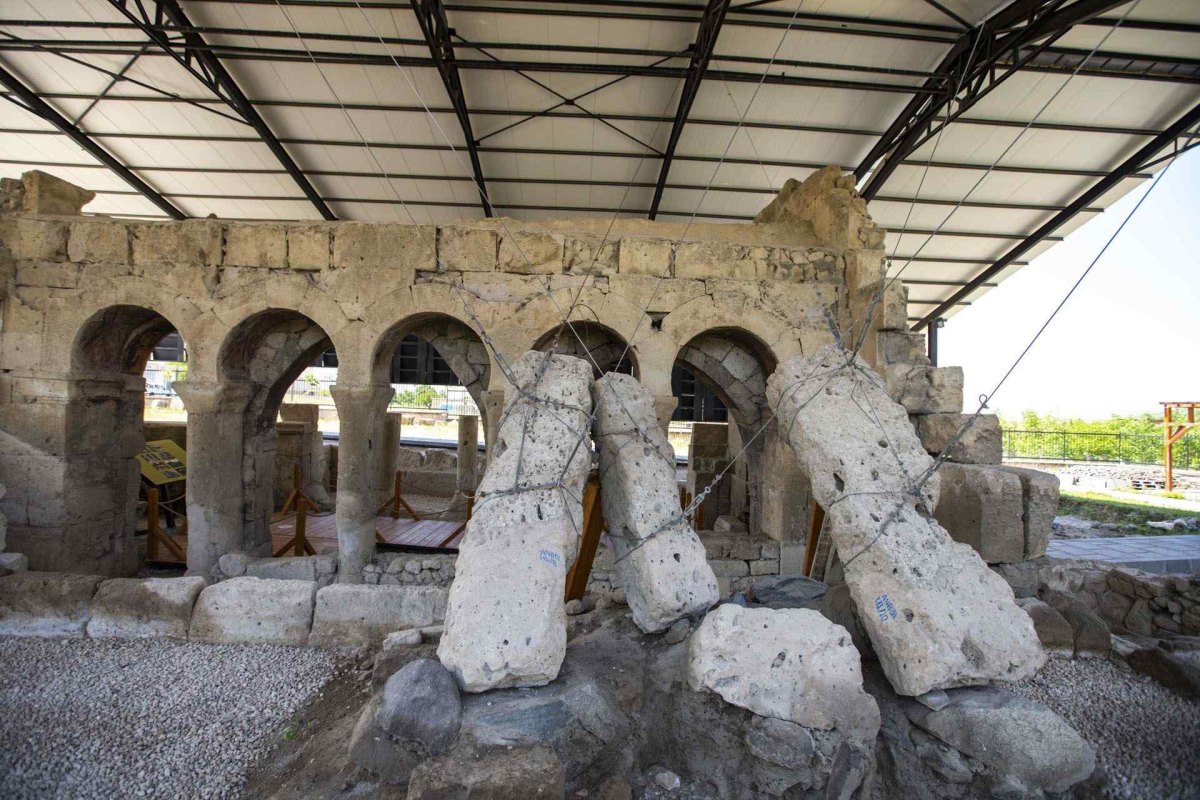 Niğde Andaval Archaeological Site photo 7