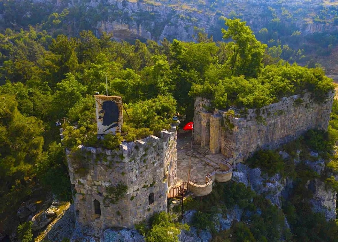 Mersin Gözne Castle photo 7