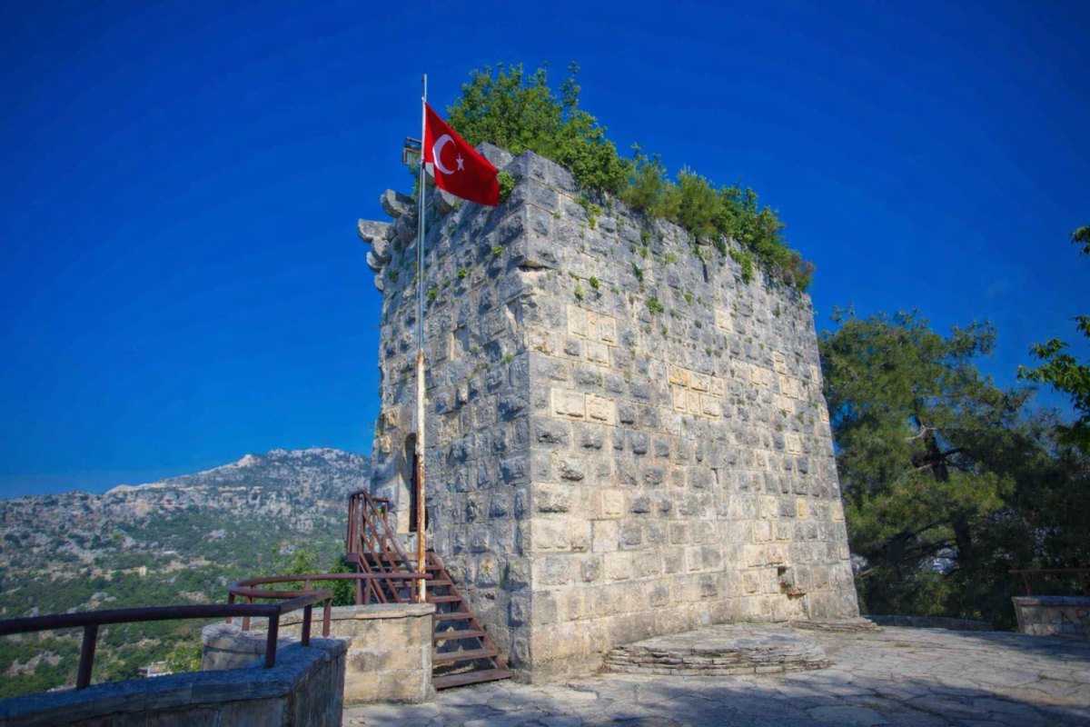 Mersin Gözne Castle photo 8