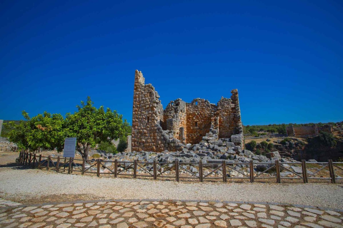 Mersin Kanlı Divane (Kanytelleis) Archaeological Site