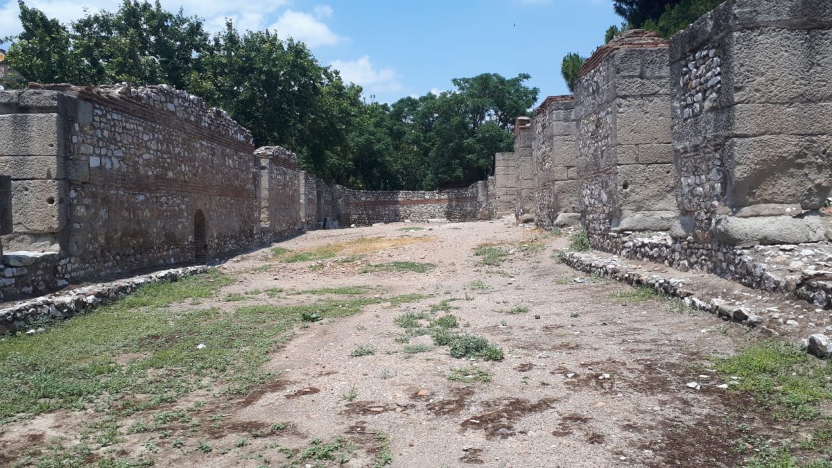 Manisa Akhisar Hill Tombs (Thyateira) photo 4