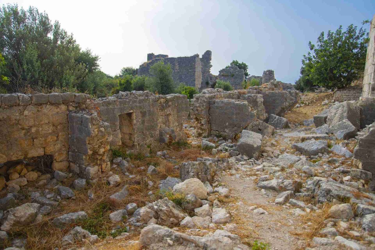 Mersin Maiden's Castle photo 5
