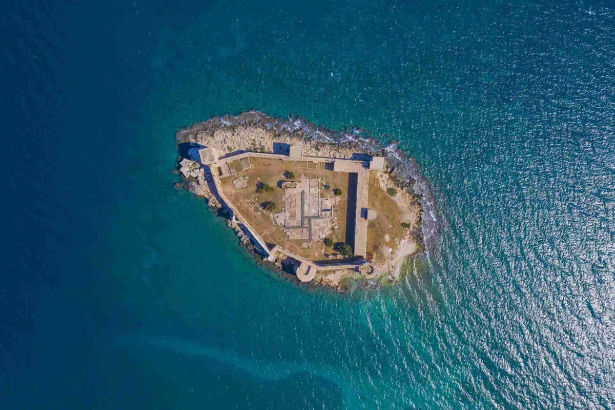 Mersin Maiden's Castle photo 7