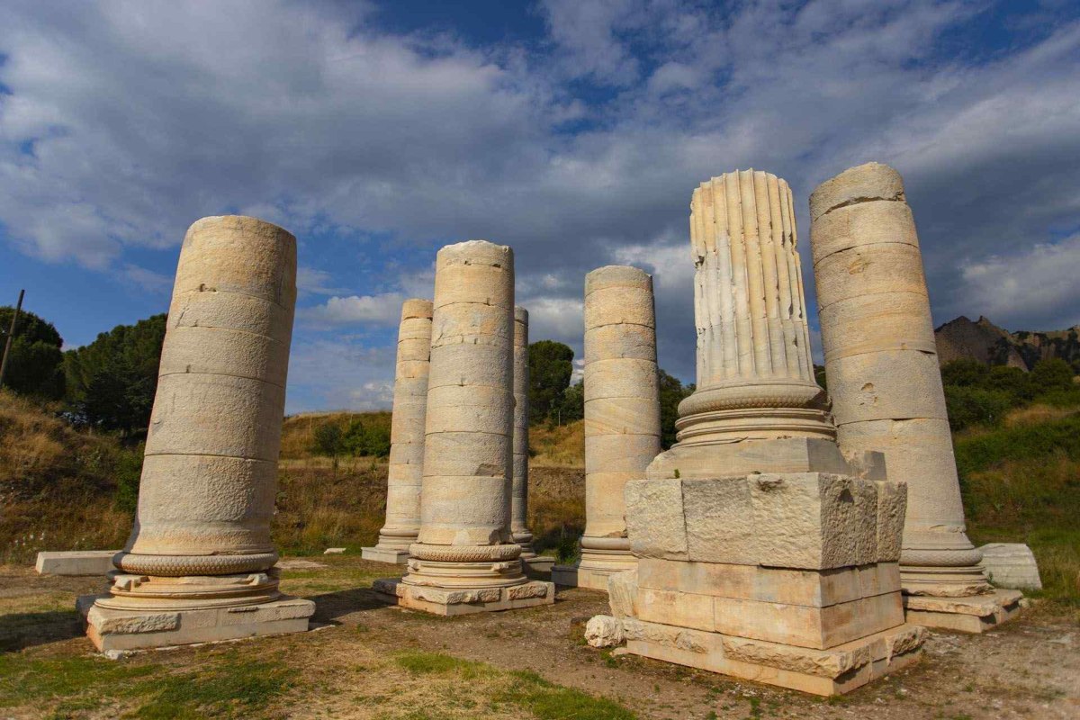 Manisa Sardes Archaeological Site photo 3