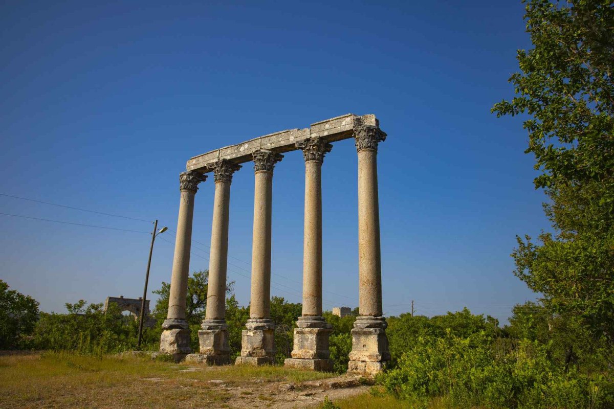 Mersin Uzuncaburç (Diokaisareia) Archaeological Site photo 5