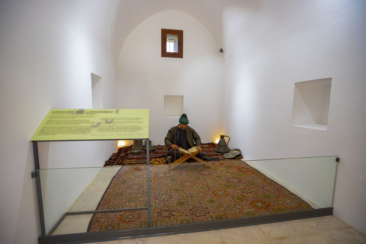 Muğla Milas Stone Artifacts Museum photo 7