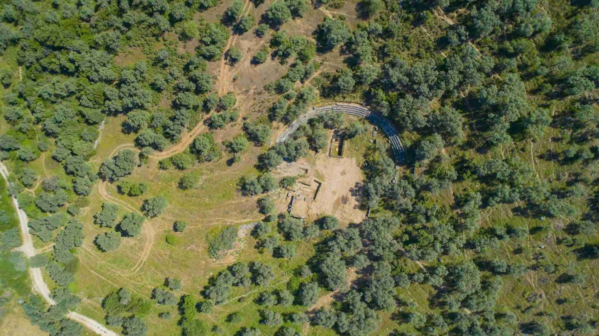 Muğla Euromos Archaelogical Site photo 5