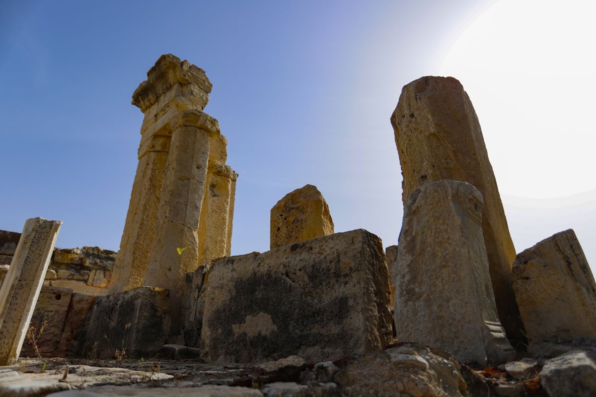 Denizli Tripolis Archaeological Site photo 5