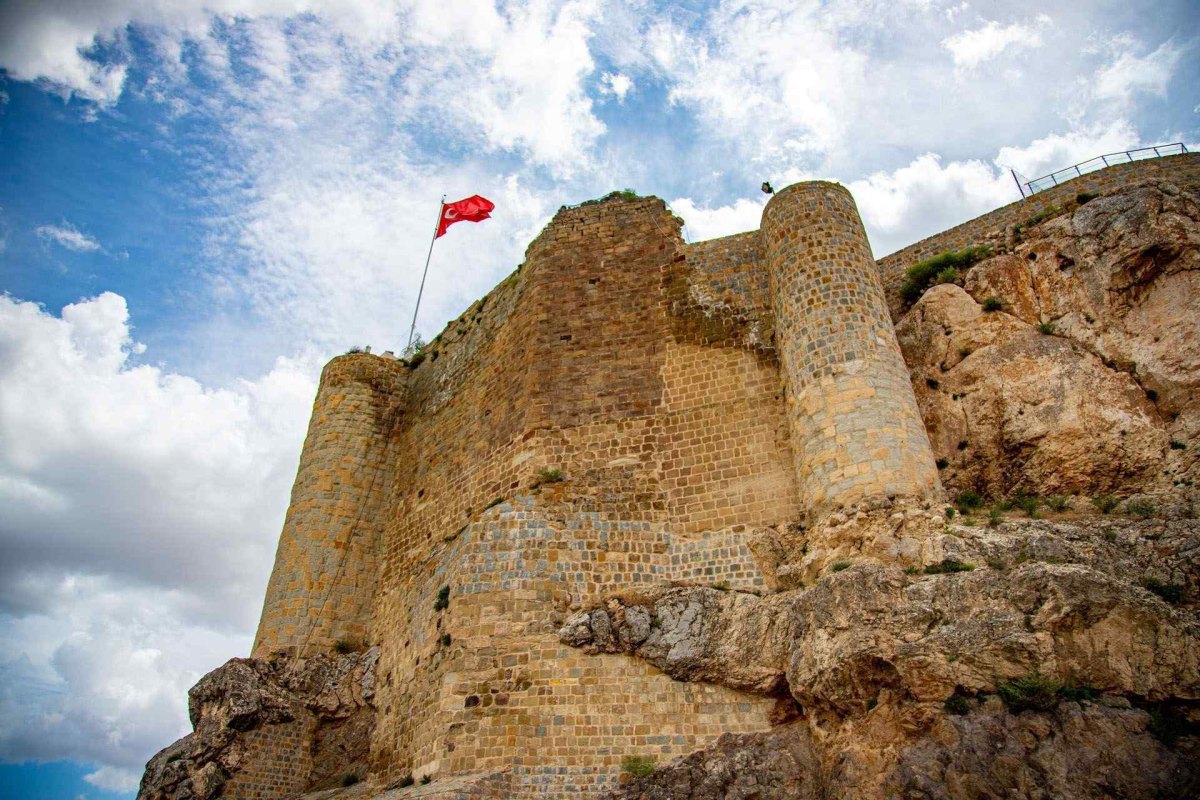 Elazığ Harput Castle photo 7