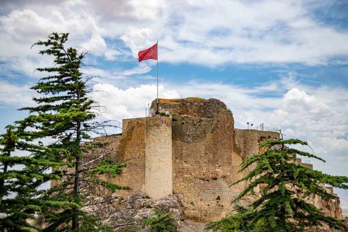 Elazığ Harput Castle photo 8