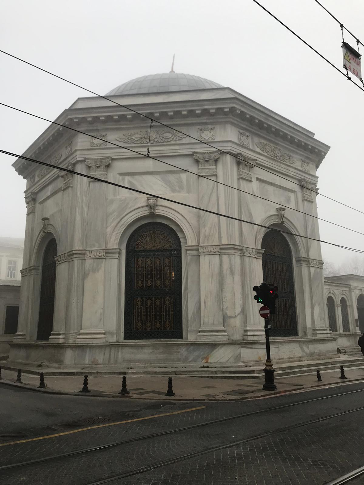 İstanbul Turbes Museum  photo 8