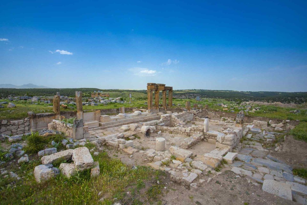 Uşak Blaundus Ancient City photo 4