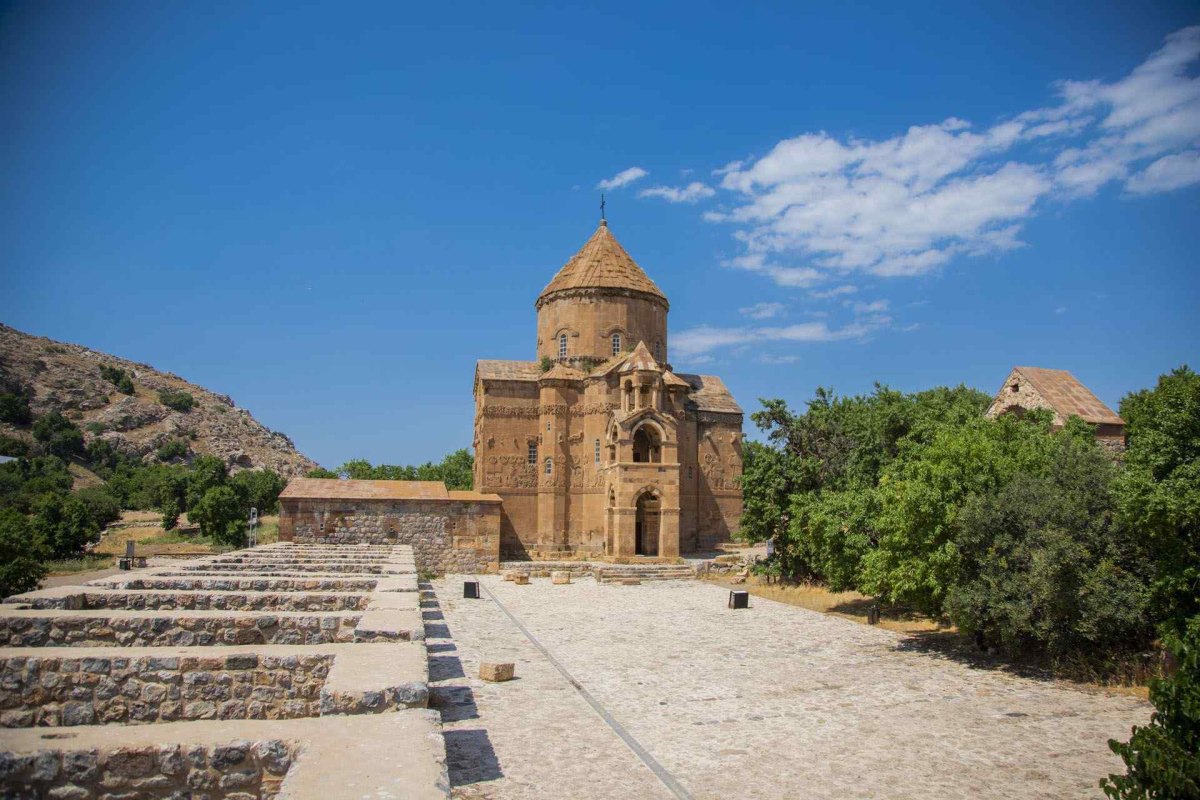 Van Akdamar Monument Museum photo 4
