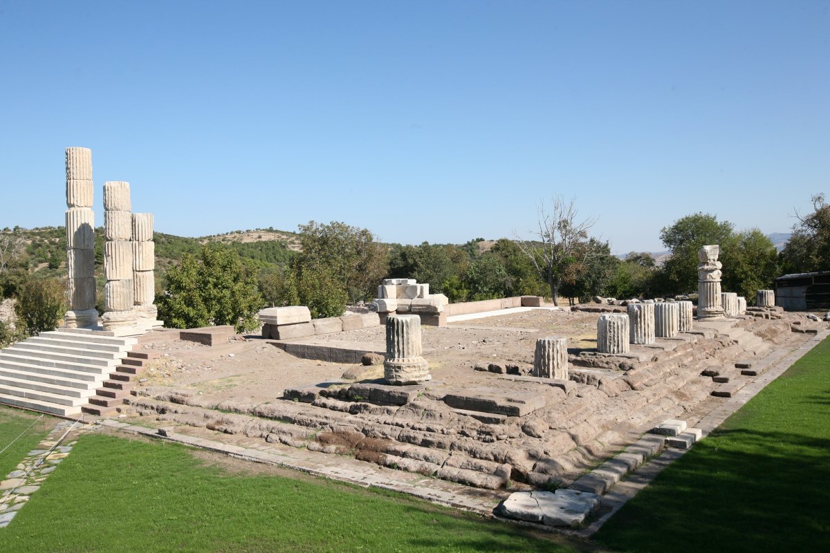 Apollon Smintheion Archaeological Site