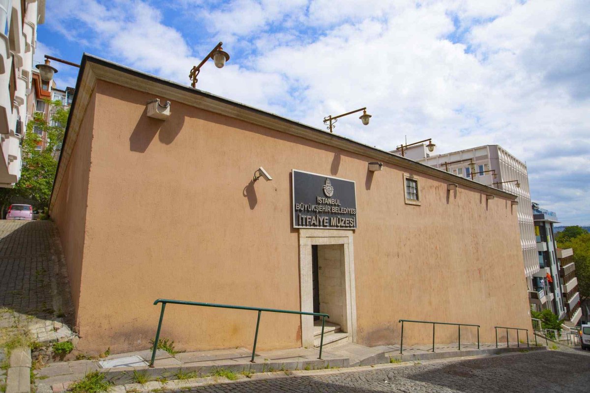 İstanbul Kont Szechenyi Fire Museum