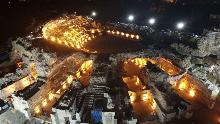 Bursa İznik Roma Tiyatrosu photo 4
