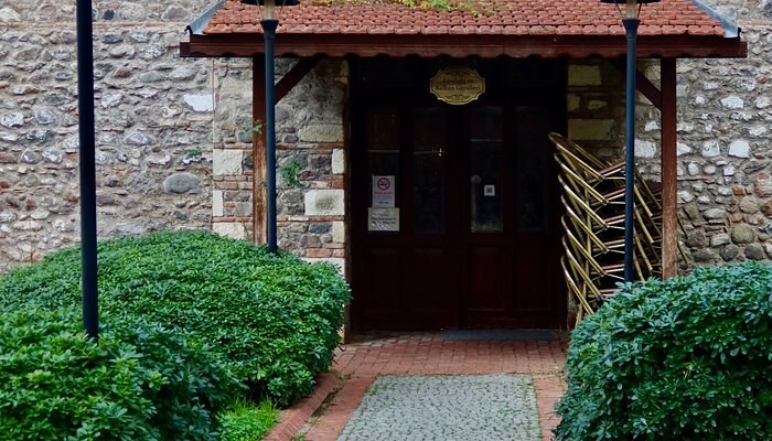 Ege University Ethnography Museum photo 2