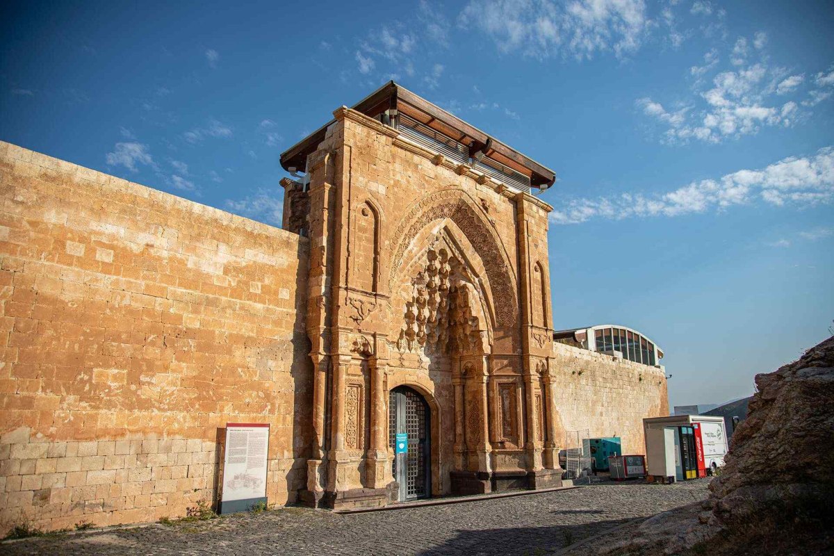 Ağrı Ishak Pasha Palace photo 7