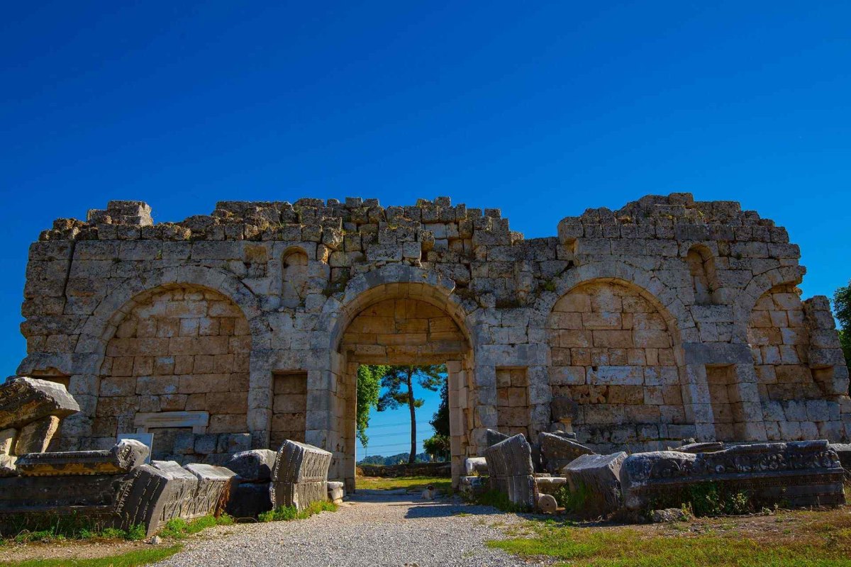 Antalya Perge Archaeological Site photo 6