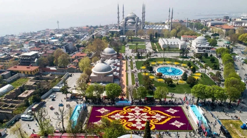 2 Days Istanbul Highlights Tour from Kusadasi: Palaces, Bazaars and Bosphorus Private Tour β photo 5