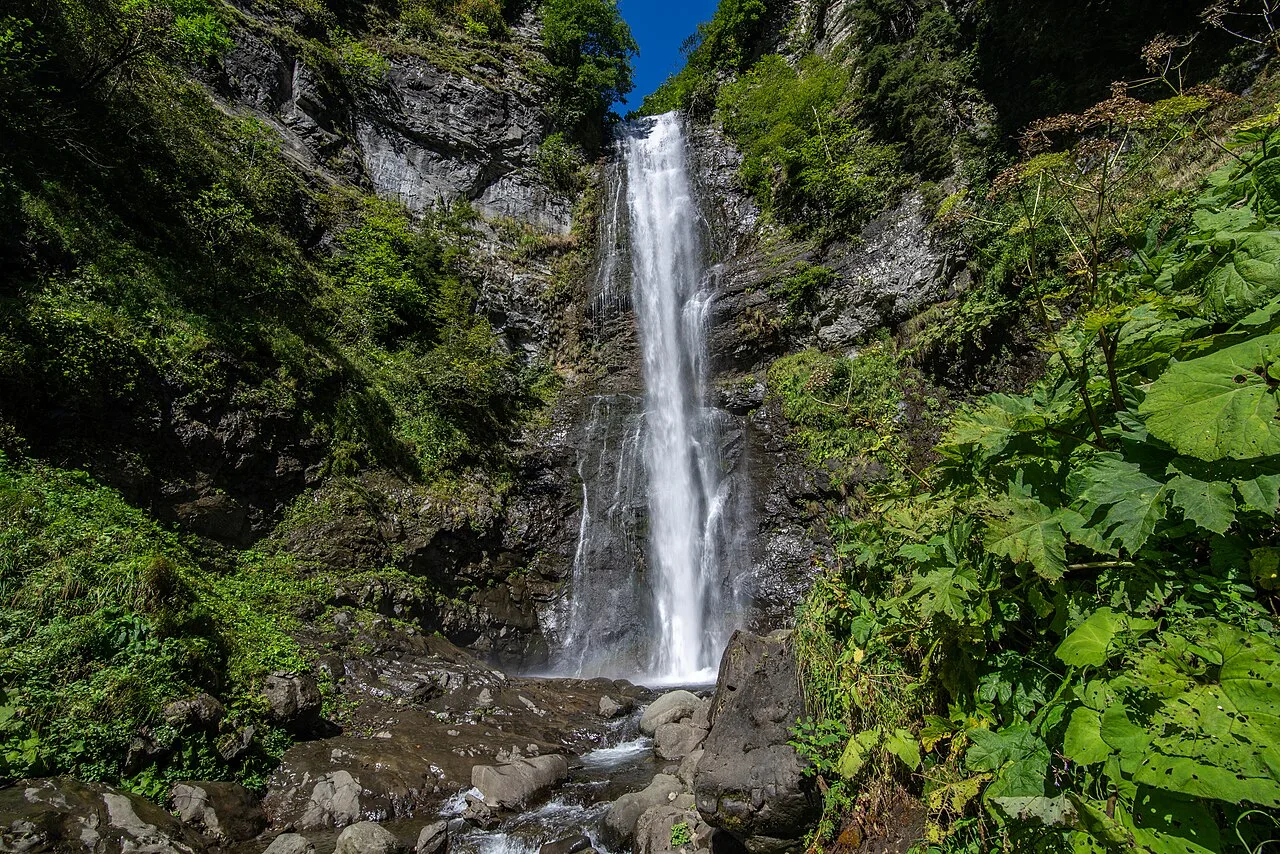 2 Days Macahel Tour from Trabzon: Borcka Karagol, Camili Village & Maral Waterfall Group Tour — photo 8