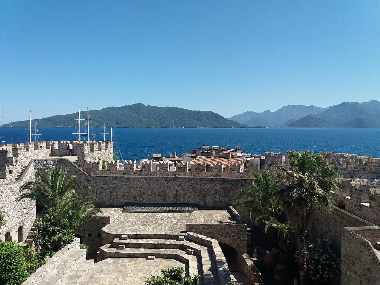 2 Days Marmaris Tour from Ankara – Castle, Old Town & Amphitheatre Private Tour — photo 3