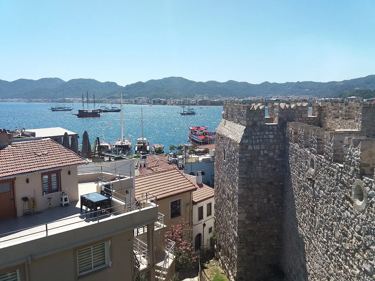 2 Days Marmaris Tour from Ankara – Castle, Old Town & Amphitheatre Private Tour — photo 4