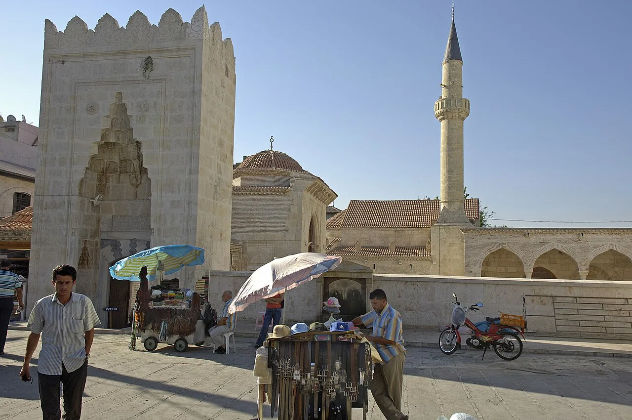 3 Days Adana City Tour: Sabanci Mosque, Stone Bridge & Kazancilar Bazaar Private Tour — photo 6