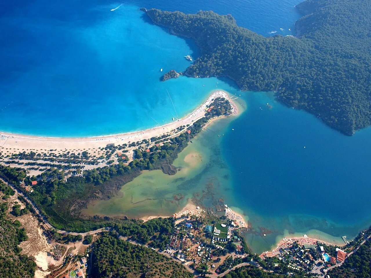 3 Days Fethiye Paragliding Adventure: Babadag Mountain & Oludeniz Lagoon Group Tour — photo 4