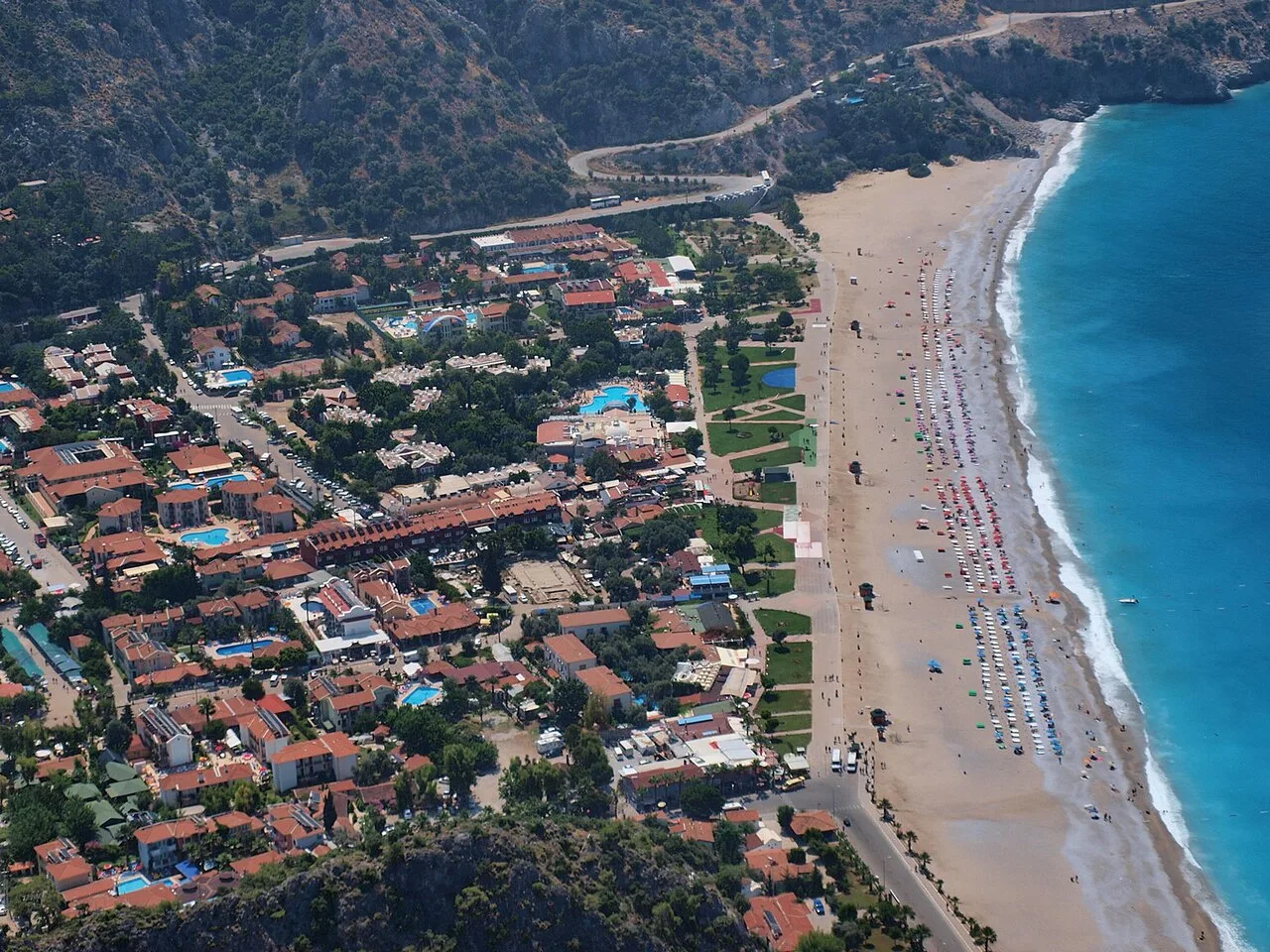 3 Days Fethiye Paragliding Adventure: Babadag Mountain & Oludeniz Lagoon Group Tour — photo 9