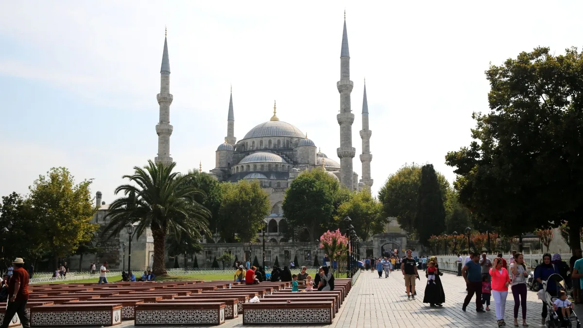 3 Days Istanbul Student Tour: Old City, Galata Evening Walk & Bosphorus Dinner Cruise Private Tour β photo 9