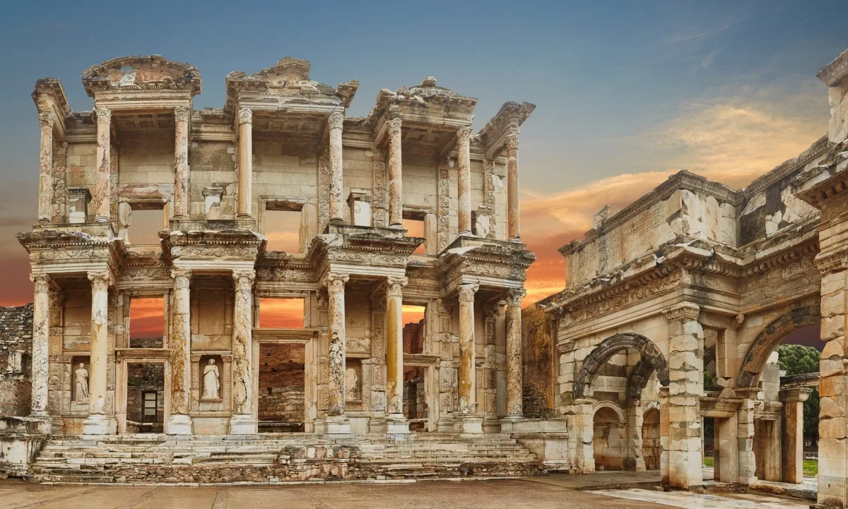 3-Day Ephesus, Pamukkale & Didyma Tour from Istanbul by Flight — photo 4