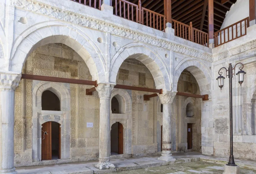 3 Days Sivas City Tour: Seljuk Medreses, Ulu Camii and Behrampasa Han (Group Tour) — photo 2