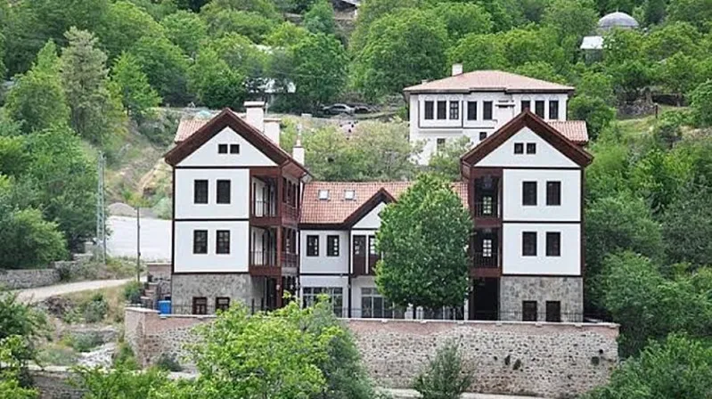 5 Days Gumushane City, Cooking & Hamam Tour: Karaca Cave and Tomara Waterfall Private Tour — photo 8