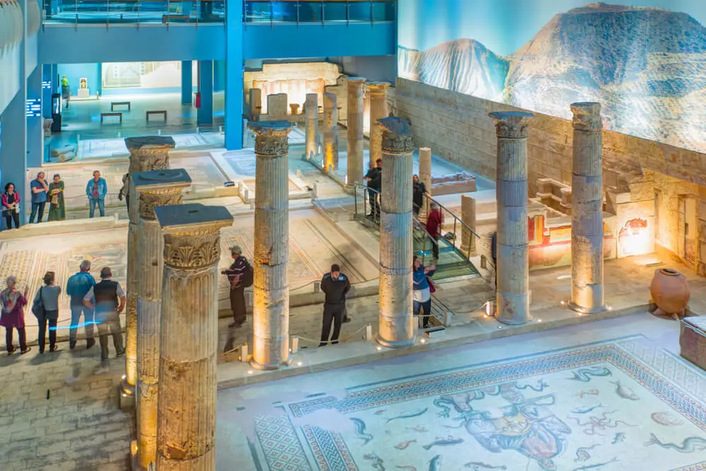 5 Days Mesopotamian Discovery – Mt. Nemrut, Diyarbakır, Mardin, Göbeklitepe & Gaziantep Private Tour — photo 13