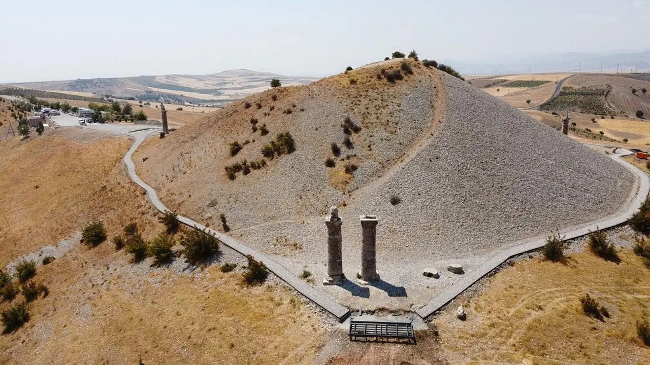 6-Day Nemrut & Harran Tour — photo 3
