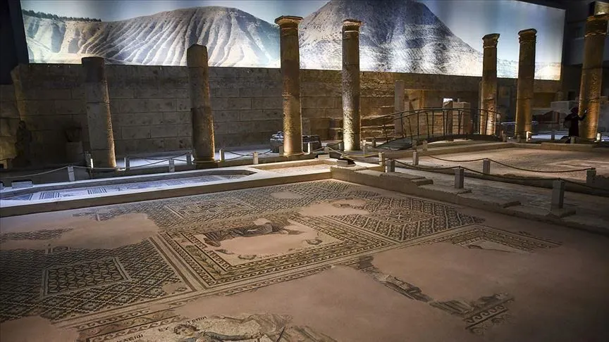 6 Days Cappadocia, Mount Nemrut, Zeugma & Gobeklitepe Tour with Flights from Istanbul Group Tour — photo 4