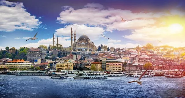 6 Day Istanbul Formula 1 Tour 2027 - Turkish Grand Prix & Bosphorus Cruise (Private Tour) — photo 2