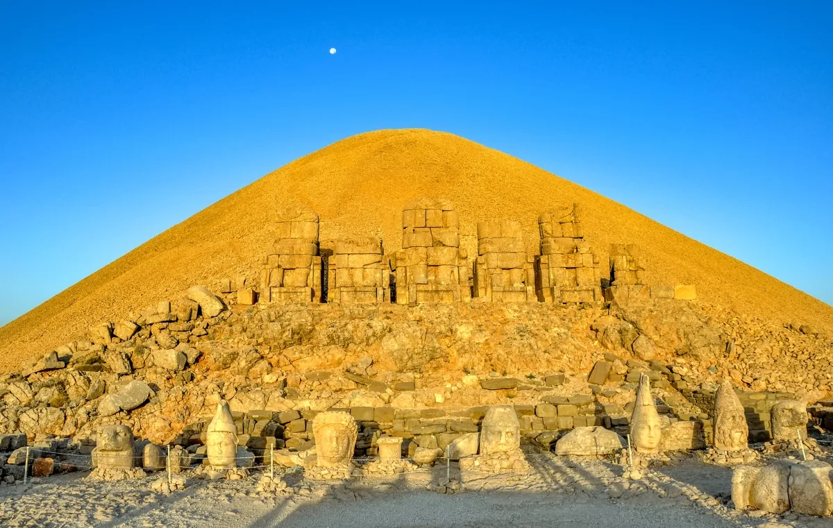 7-Day Greater Anatolia Private Tour: Diyarbakır, Mardin, Şanlıurfa, Nemrut & Gaziantep — photo 10