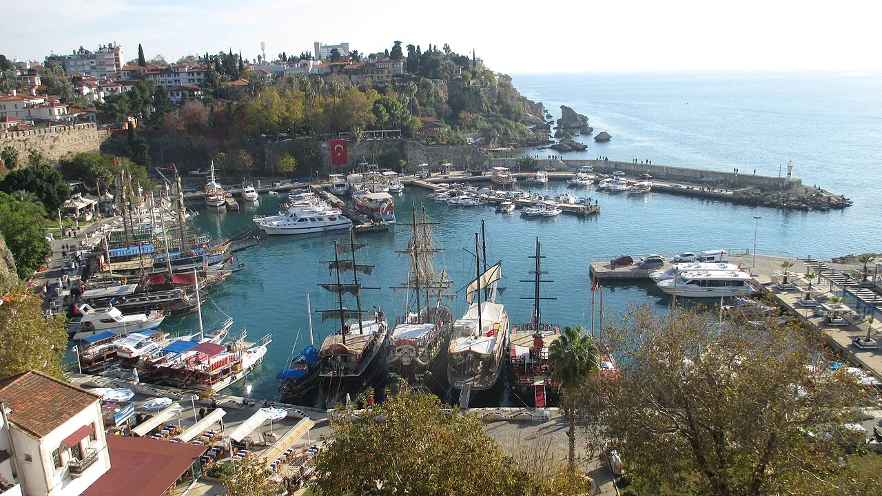 7-Day Istanbul & Antalya Highlights Tour (Group)
